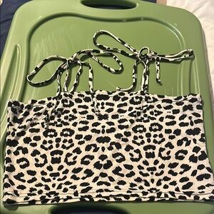 SHEIN Black and White Leopard Print Tank Top